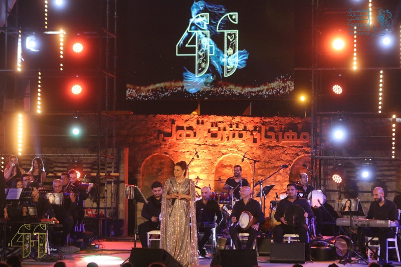   في أجواء سادها التفاعل الإيجابي ..  نجاة عطية تختتم  مهرجان بنزرت الدولي بعرض متنوع استطابه الجمهور  وطرب له